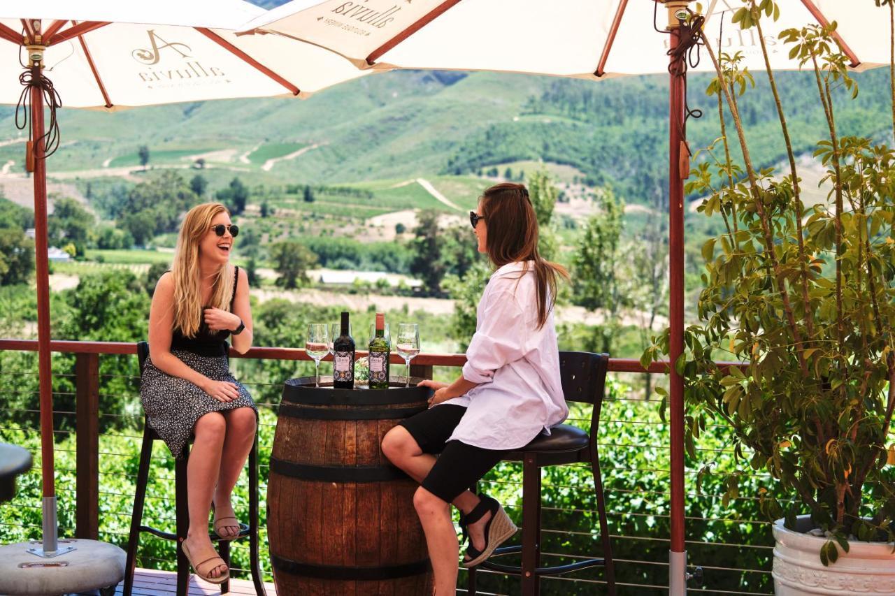 Alluvia Boutique Winery & Luxury Accommodation Стелленбос Екстер'єр фото Wine tasting at a winery in Marlborough, New Zealand